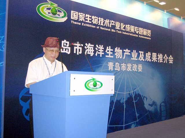 ●會(huì)長(zhǎng)介紹科研成果.jpg